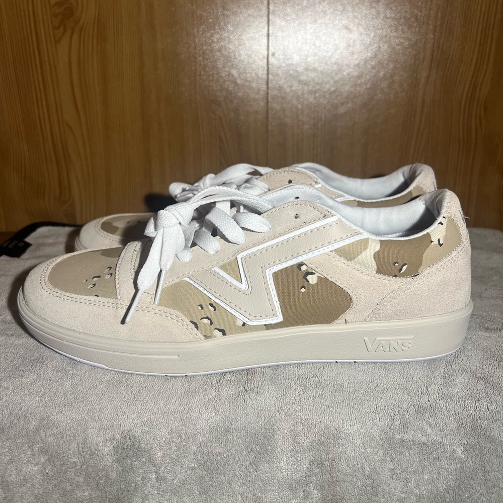 Vans Lowland CC 'Desert Camo Tan' White and desert
CAMO skate shoes